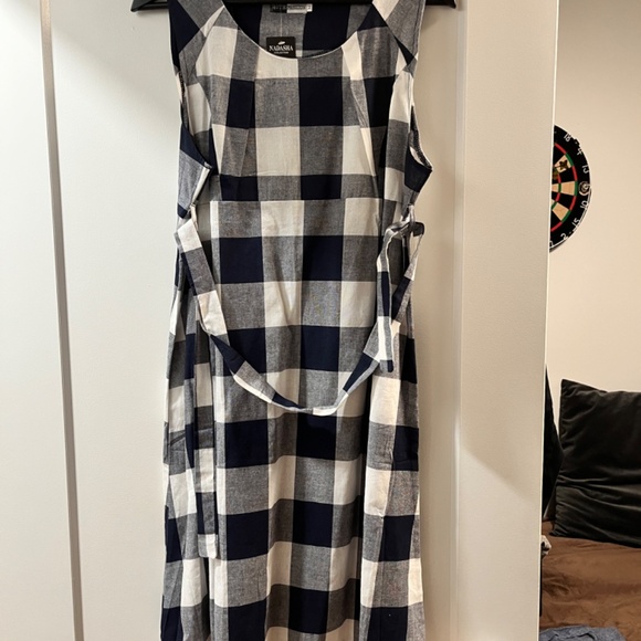Qite Fashion - Black and White Checkered Dress - Picture 2 of 5